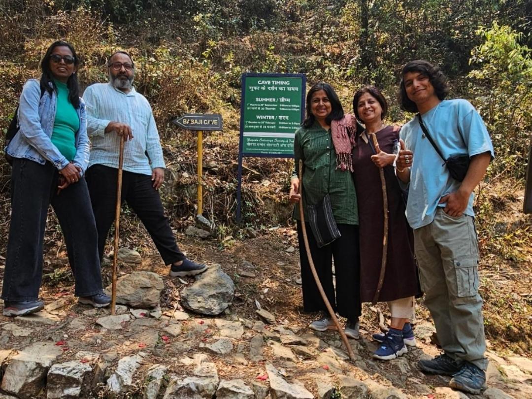 Katyuri Kings Divine Stay- Babaji'S Cave Dwarahat Kültér fotó
